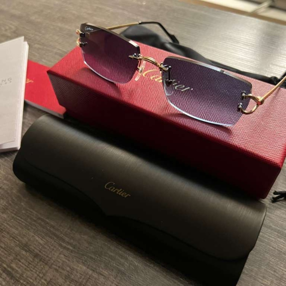 Authentic Cartier
Men's Rimless Metal Rectangle Sunglasses